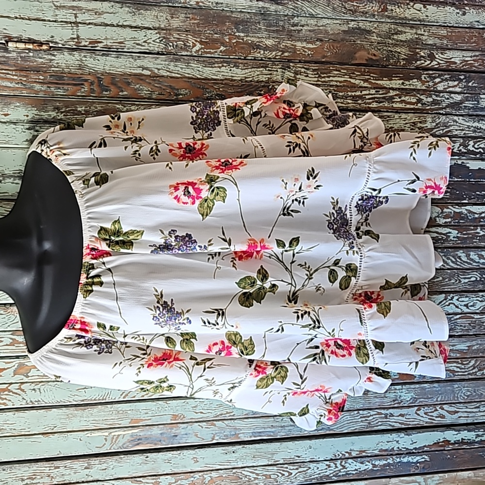 Fever floral flowy top 1X